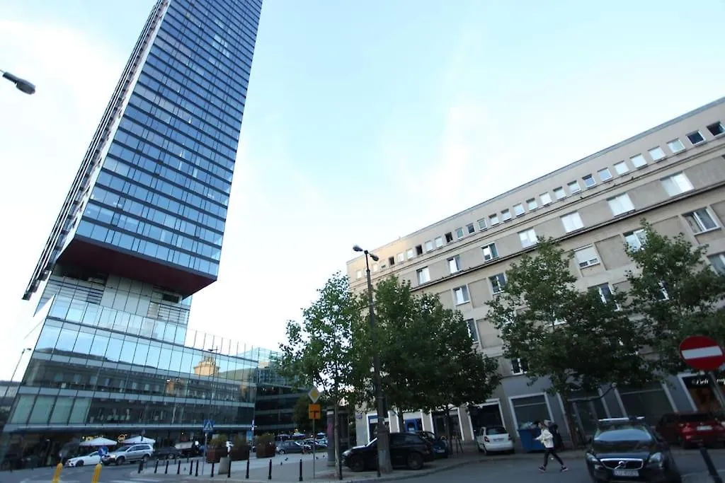 Emilii Plater 36, Centrum Warsaw