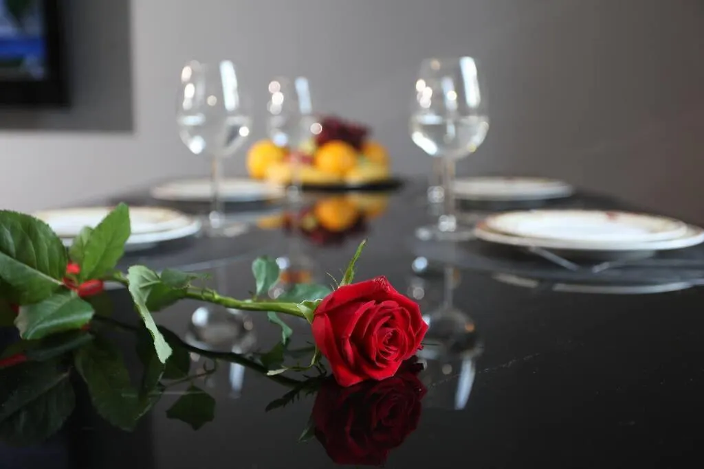 Apartment Emilii Plater 36, Centrum Warsaw