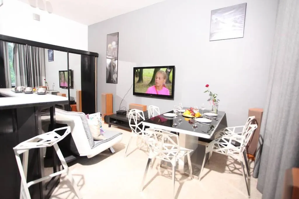 Apartment Emilii Plater 36, Centrum Warsaw Poland