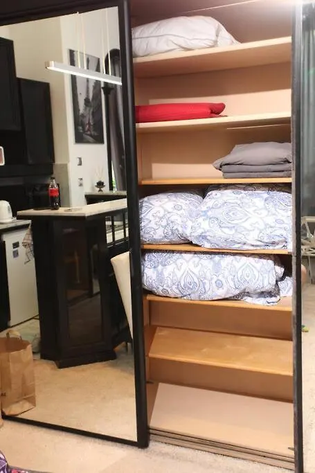 Apartmán Emilii Plater 36, Centrum Varšava Polsko
